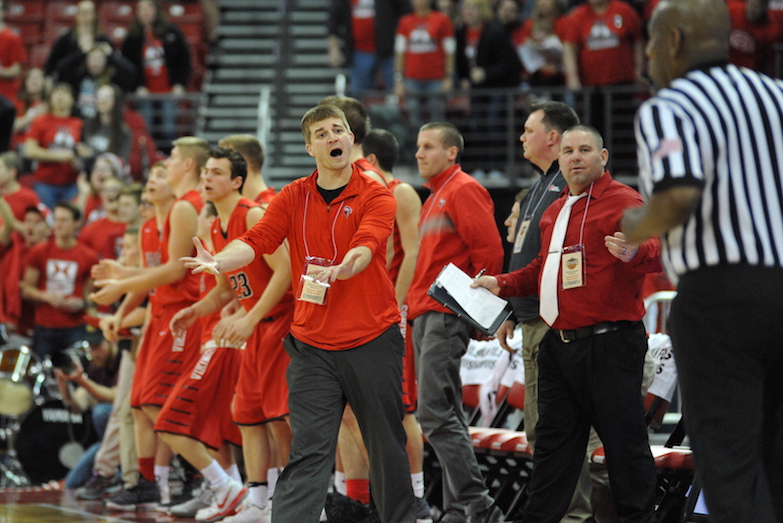 How to develop positive relationships with referees Coach and