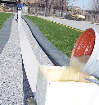synthetic turf adhesive dispensing